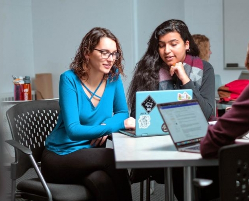 تامین هزینه ها در زمان تحصیل در کانادا