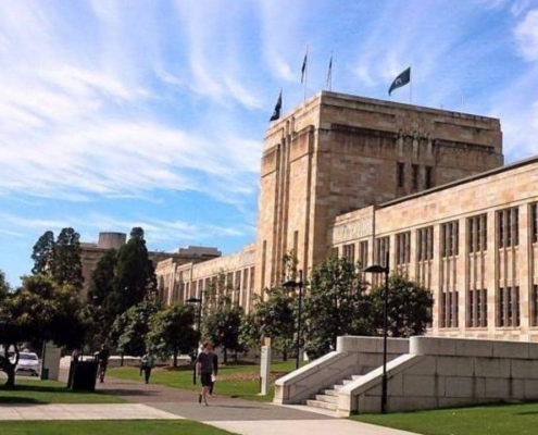 درباره دانشگاه کوانتلن کانادا